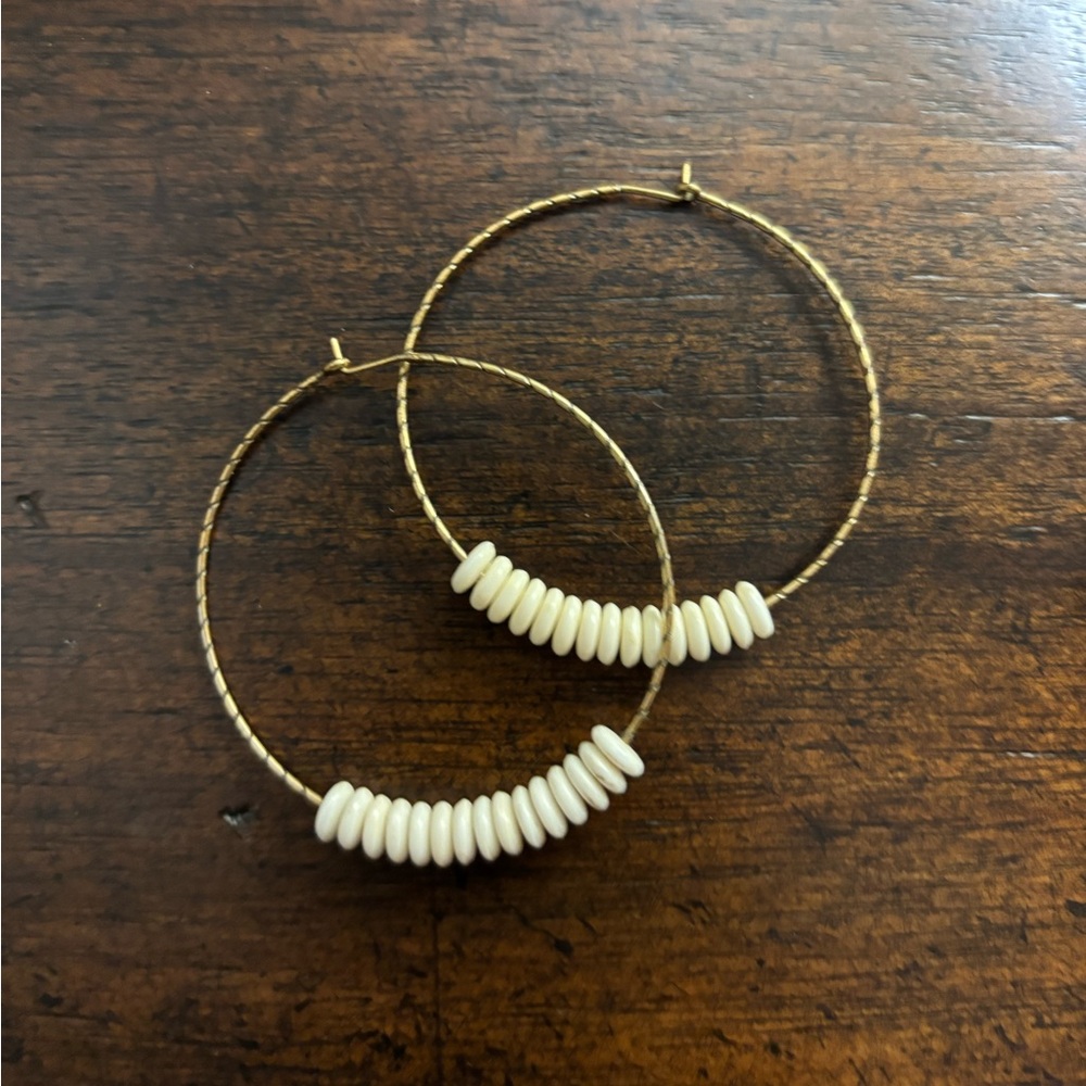 Elegant Gold-Tones and White Beaded Hoop Earrings